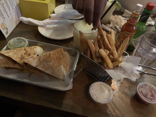 Cantina Taqueria & Tequila Bar by null