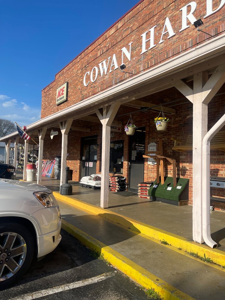 COWAN ACE HARDWARE Updated September 2024 17 Photos 1264 Green St