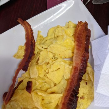 Sweet Desert Cafe - Eggs with dry bacon - Cafes Near Me - Tempe, Arizona
