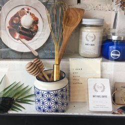 Mint + Basil - Great store!  Candles, housewares, and cute clothes