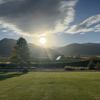 Star Valley Lodge - Venues & Event Spaces Near Me - Bedford, Wyoming Star Valley Lodge - Venues & Event Spaces Near Me - Bedford, Wyoming