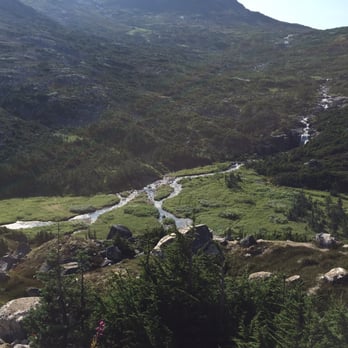 Klondike Tours - Subcontinental divide - Bus Tours Near Me - Skagway, Alaska