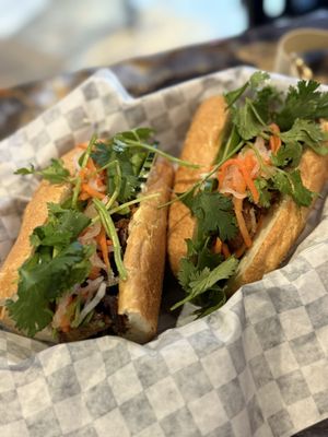 Sidestreet Pho & Grill by null