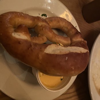 Speisekammer - German Pretzel - German Near Me - Alameda, California