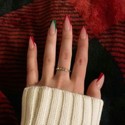 Hana’s Nails - Hand