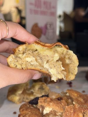 Gooey on The Inside Cookies by null