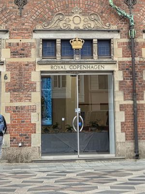 Royal Copenhagen by null