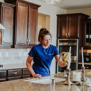 Clean Queen House Cleaning - Cleaning faucet - Home Cleaning Near Me - Arvada, Colorado