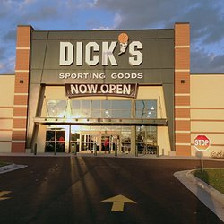 DICK'S Sporting Goods