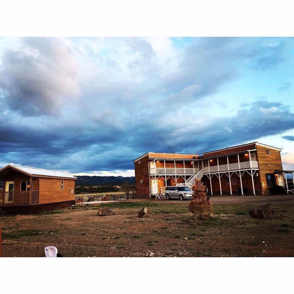 The Riverside Ranch - Resorts Near Me - Hatch, Utah
