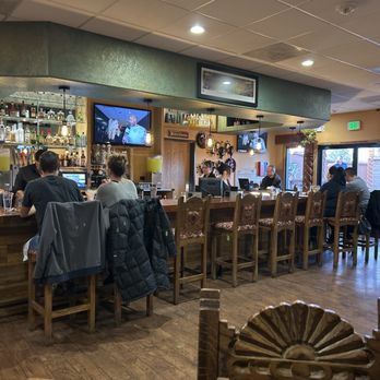 El Jardin - Bar area - Mexican Near Me - Commerce City, Colorado El Jardin - Bar area - Mexican Near Me - Commerce City, Colorado