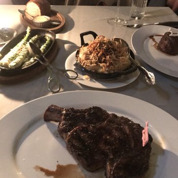 Maple & Ash - Steakhouses Near Me - Chicago, Illinois Maple & Ash - Steakhouses Near Me - Chicago, Illinois