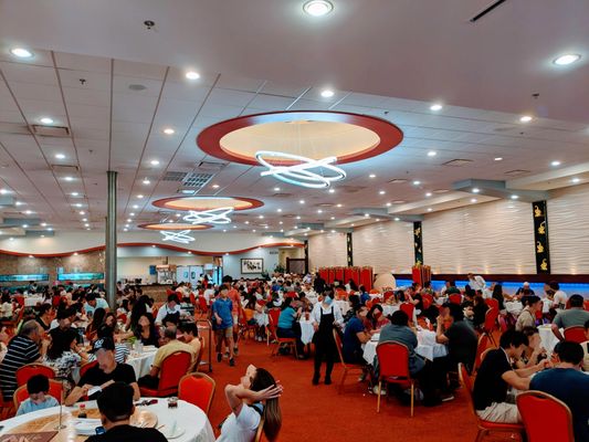 Crown Seafood by null