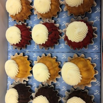 Nothing Bundt Cakes - Bakeries Near Me - Dulles, Virginia