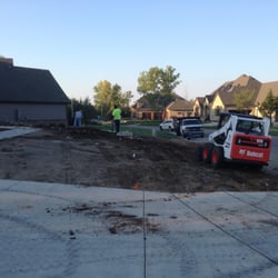 Daniel's Lawn & Landscaping Service - We are working on a new house in the west side Wichita ks getting the yard ready for sprinkle system,retaining walls sod and ...