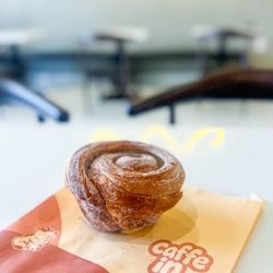 Yummy Bun | IG @moniquedao