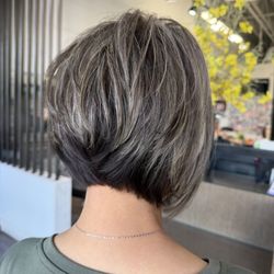 The Studio Hue Salon: Aveda