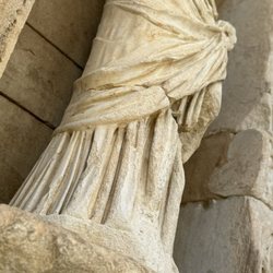 Efes Celsus Kütüphanesi