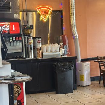 Pazzo! Big Slice Pizza - Italian Near Me - Hoover, Alabama