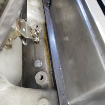Kiwi's Auto Repair - Kiwi stained my engine with power steering fluid - terrible - Auto Repair Near Me - Santa Barbara, California