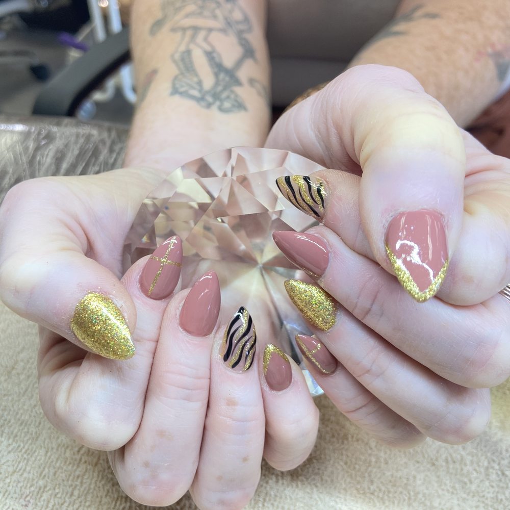 Mimi Nails & Spa