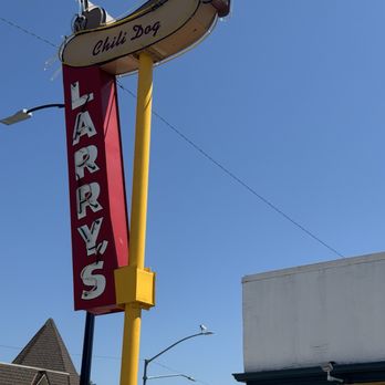 Larry's Chili Dog - Hot Dogs Near Me - Burbank, California