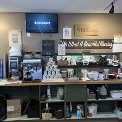 Sunny's Restaurant - View from the counter.