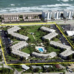 Shore View Apartments - Directly across the street from the beach!
