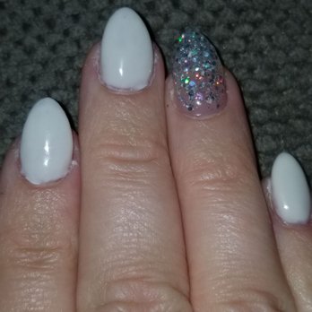 Nail Bar @ Denton - Crooked, shaped poorly and uneven - Nail Salons Near Me - Denton, Texas