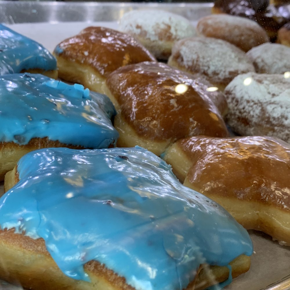 Donut Star Cafe - Donuts Near Me - Draper, Utah