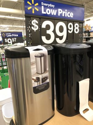Walmart Supercenter by null