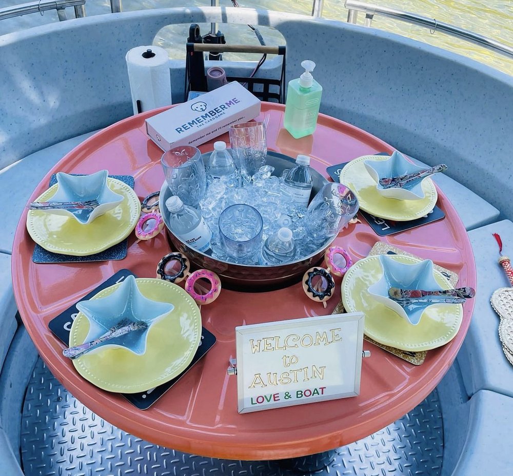 Love & Boat, Austin Roadtrippers