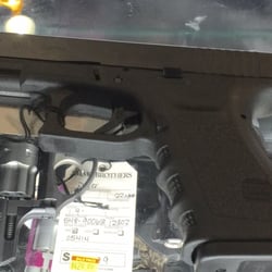 Crossroads of the West Gun Show