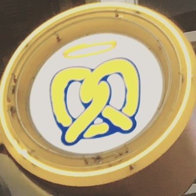 Auntie Anne's by null