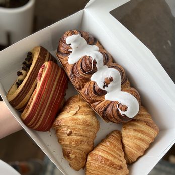 La Belle French Bakery - Wholesalers Near Me - Thornton, Colorado La Belle French Bakery - Wholesalers Near Me - Thornton, Colorado