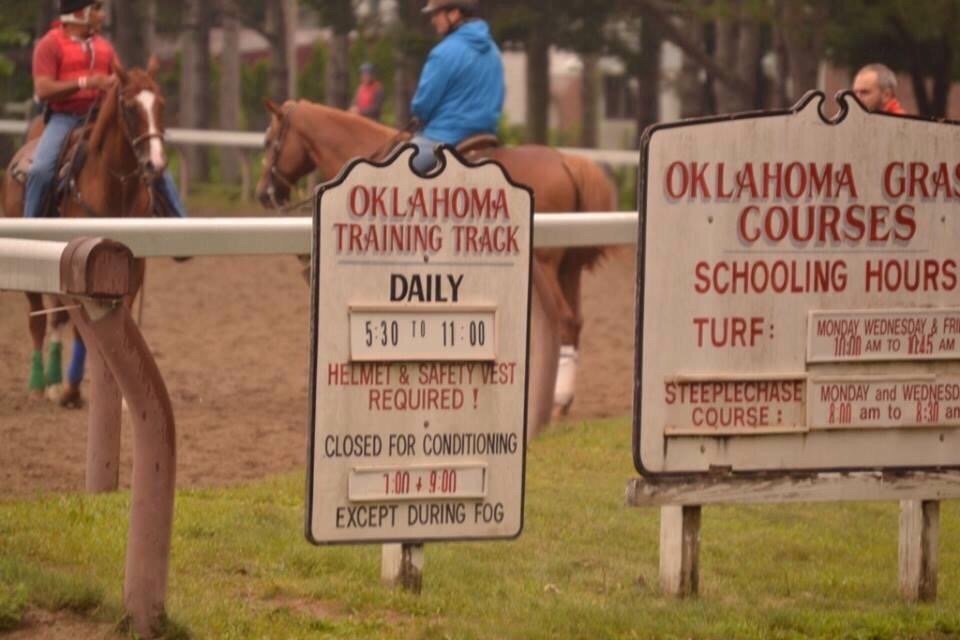 Saratoga Oklahoma Track, Saratoga Springs Roadtrippers