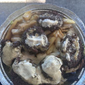Mahmoud's Corner - Falafel Sandwich or platter - Halal Near Me - Astoria, New York Mahmoud's Corner - Falafel Sandwich or platter - Halal Near Me - Astoria, New York