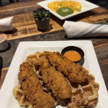 U-Bar - Chicken and waffles - Bars Near Me - New Orleans, Louisiana U-Bar - Chicken and waffles - Bars Near Me - New Orleans, Louisiana