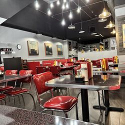 Harry’s Bar and Grill