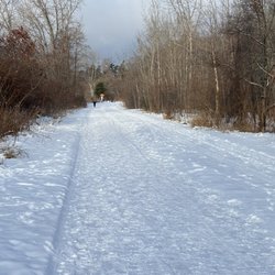 ActiveVT - Trail along train tracks