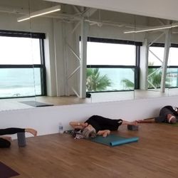 Radley Wellness - Stretch classes designed to relieve pain and rehabilitate the body.