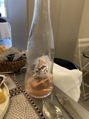 Le Bocal de la poissonnerie des halles by null