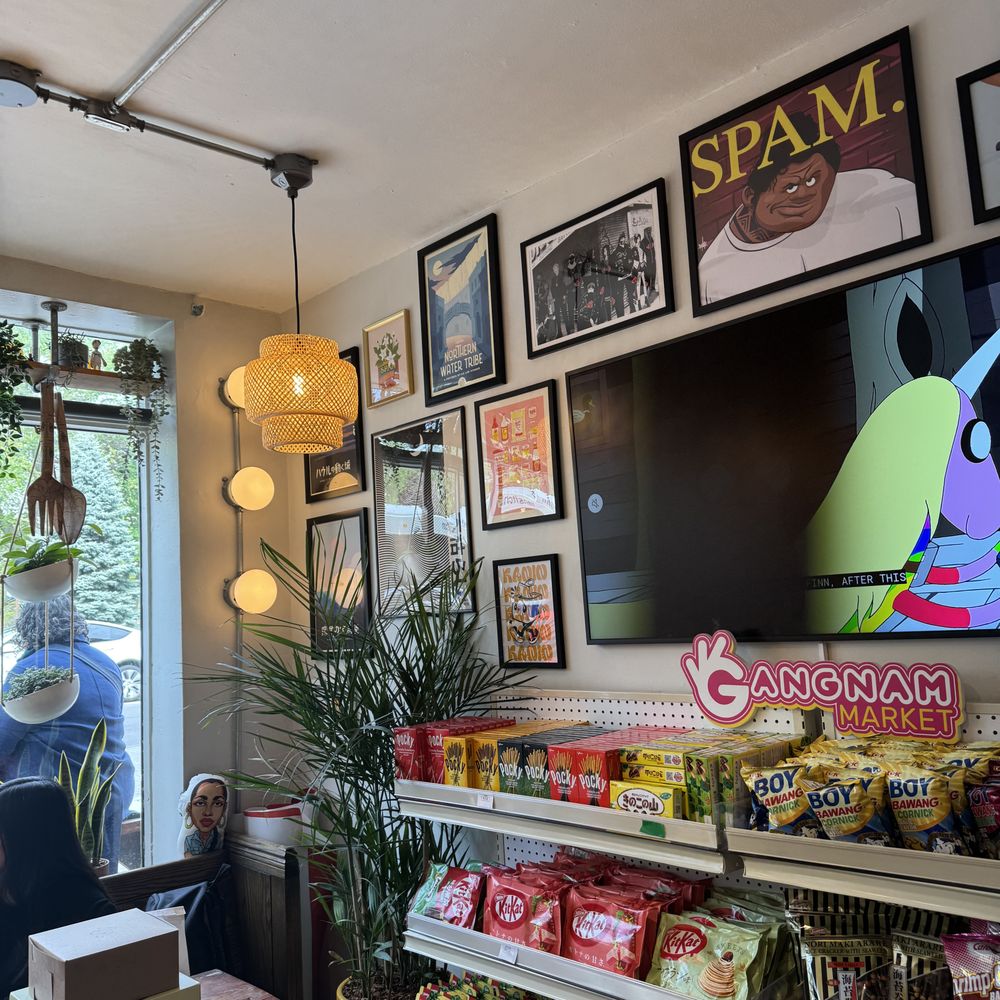 Kanin - Interior - Hawaiian Near Me - Chicago, Illinois Kanin - Interior - Hawaiian Near Me - Chicago, Illinois