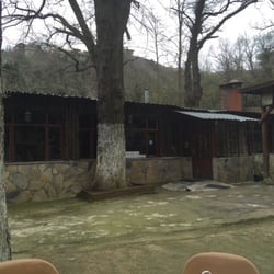 Tarihi Çırçır Suyu Restoran - Kapalı bölümü de var.