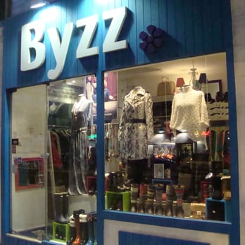 Byzz - Accessories Near Me - Lisbon, 11