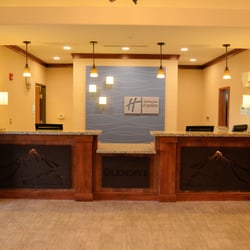 Holiday Inn Express & Suites Glendive