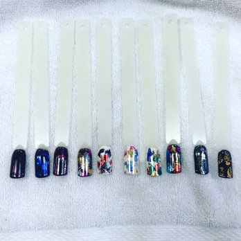 Lien Nails and Spa - Nails foil - Nail Salons Near Me - Beverly, Massachusetts