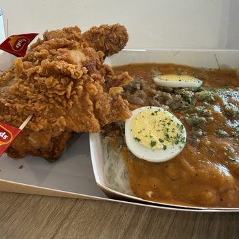 Jollibee - Chicken and Palabok Fiesta - Fast Food Near Me - Pembroke Pines, Florida Jollibee - Chicken and Palabok Fiesta - Fast Food Near Me - Pembroke Pines, Florida
