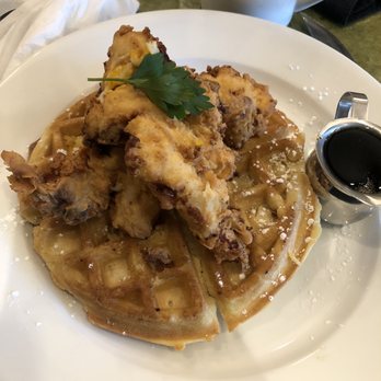 Bella's Cafe - Chicken and waffles with bourbon syrup - Breakfast & Brunch Near Me - New Haven, Connecticut