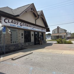 Claus' German Sausage and Meats